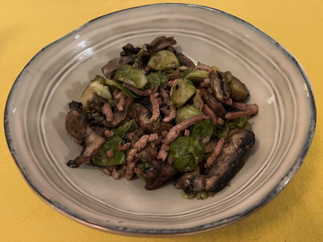 Choux De Bruxelles Aux Lardons Et Aux Champignons Poupadou