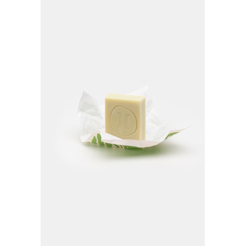 Handmade olive oil soap lemon verbena & sage 30g Helleo, front view without packaging